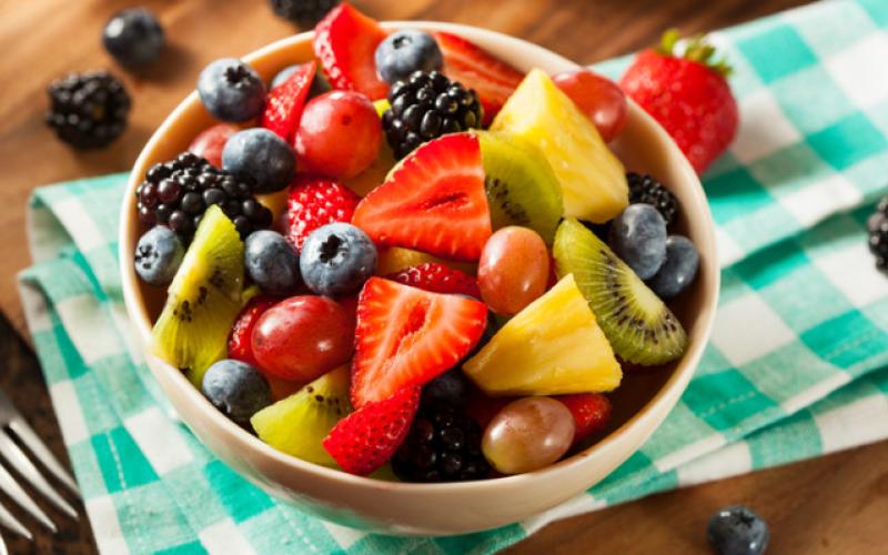 Θέλετε να γεράσετε καλά; Ποιο φρούτο πρέπει να τρώτε κάθε μέρα
