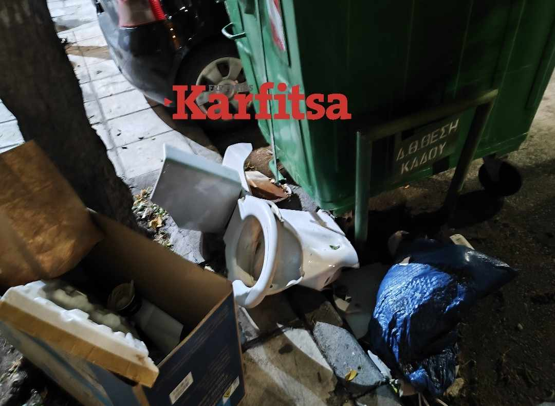 Back to back οι λεκάνες τουαλέτας στη Θεσσαλονίκη (ΦΩΤΟ)