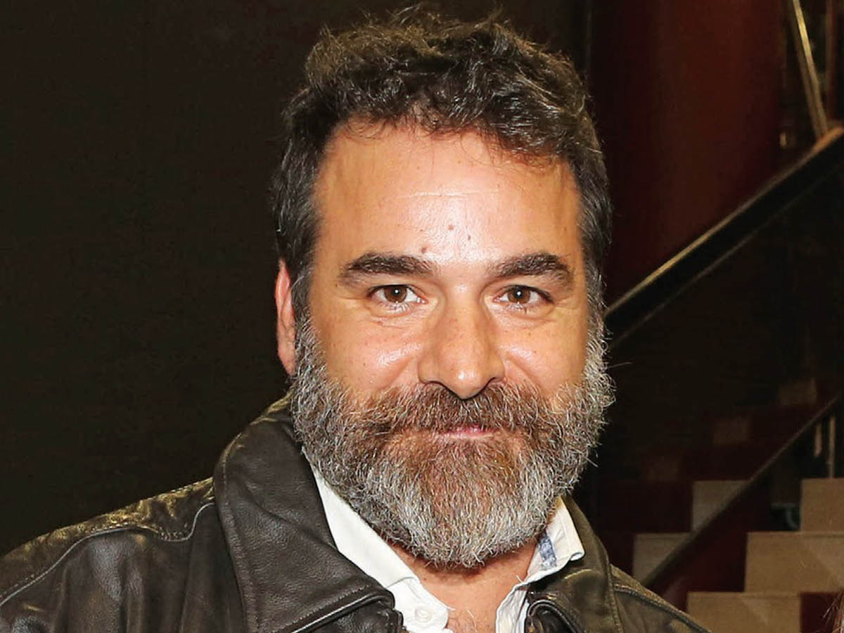 Ο «Μπάμπης» της «Μουρμούρας» έγινε αγνώριστος – Αξύριστος και αδυνατισμένος (ΦΩΤΟ)