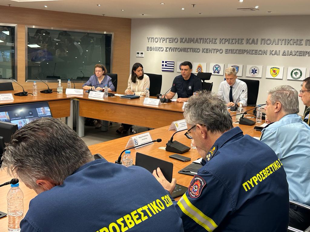 Ευρεία σύσκεψη στο υπ. Κλιματικής Κρίσης και Πολιτικής Προστασίας για τις ακραίες καιρικές συνθήκες των επόμενων ημερών