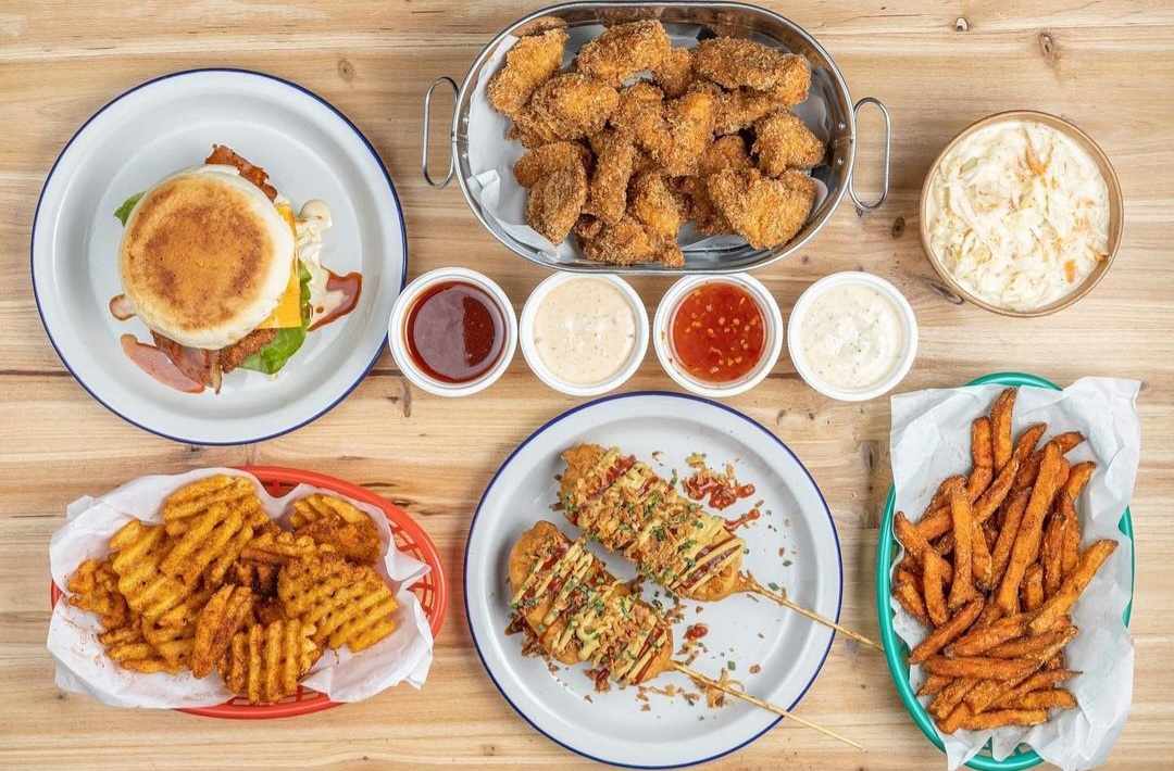 Big Barn: Το τηγανητό κοτόπουλο στα καλύτερά του στην καρδιά της Θεσσαλονίκης