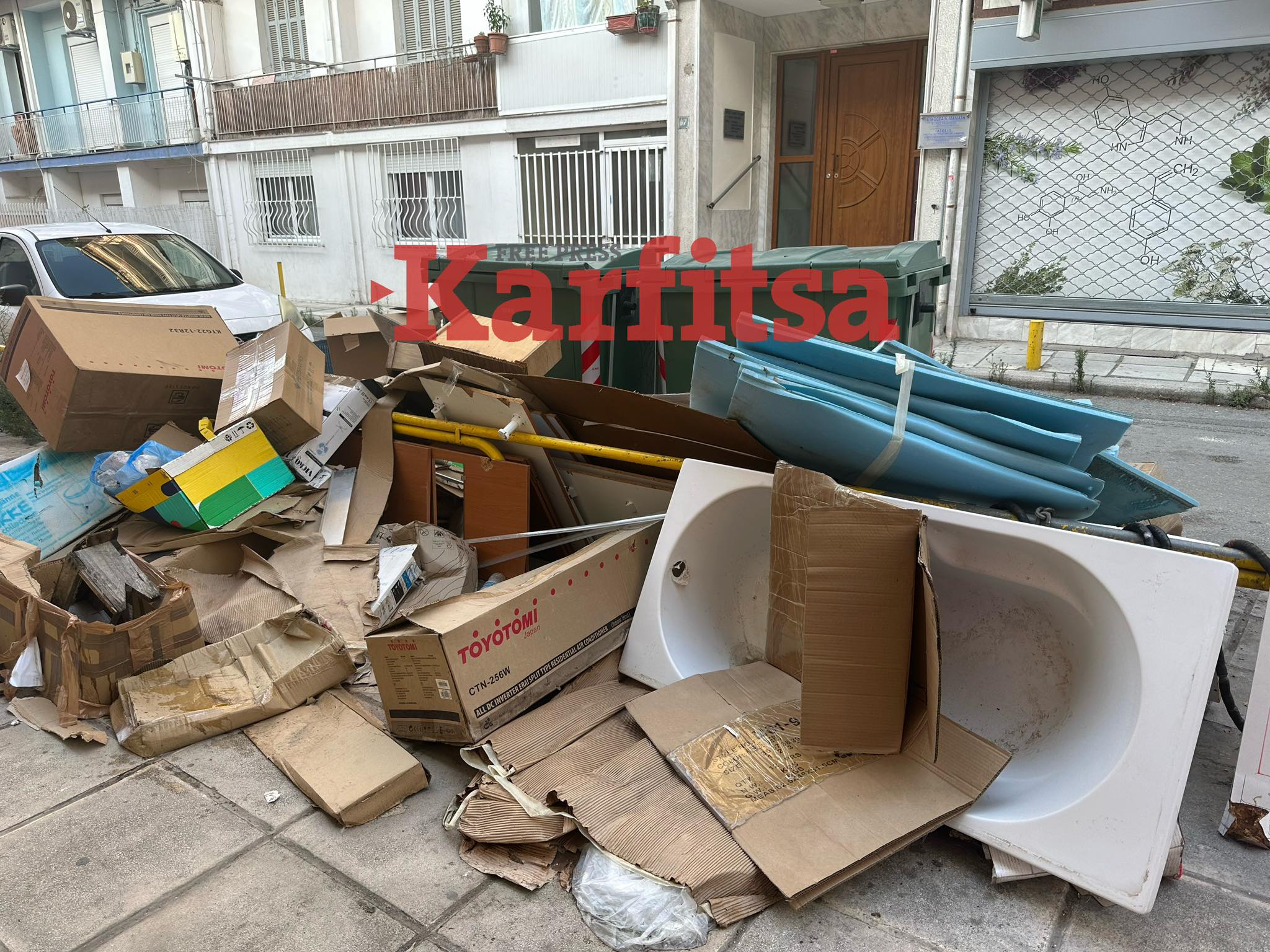 Στο έλεος των σκουπιδιών περιοχές του δήμου Θεσσαλονίκης (ΦΩΤΟ)