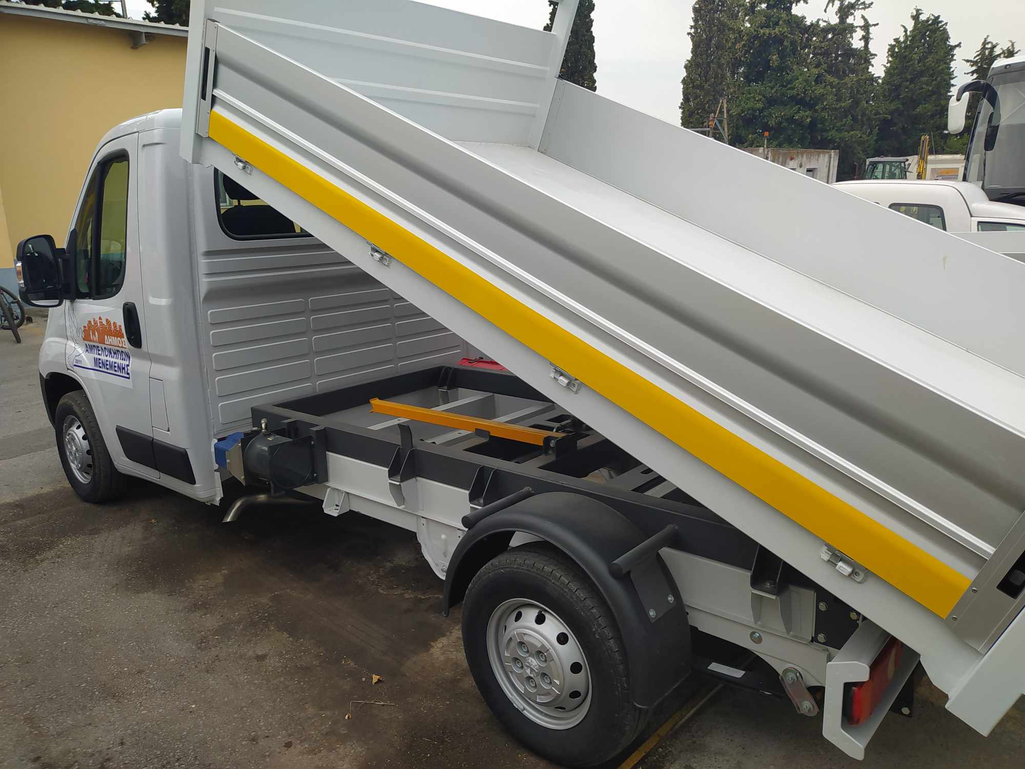 Θεσσαλονίκη: Νέα οχήματα για τις υπηρεσίες παρέλαβε ο Δ. Αμπελοκήπων – Μενεμένης