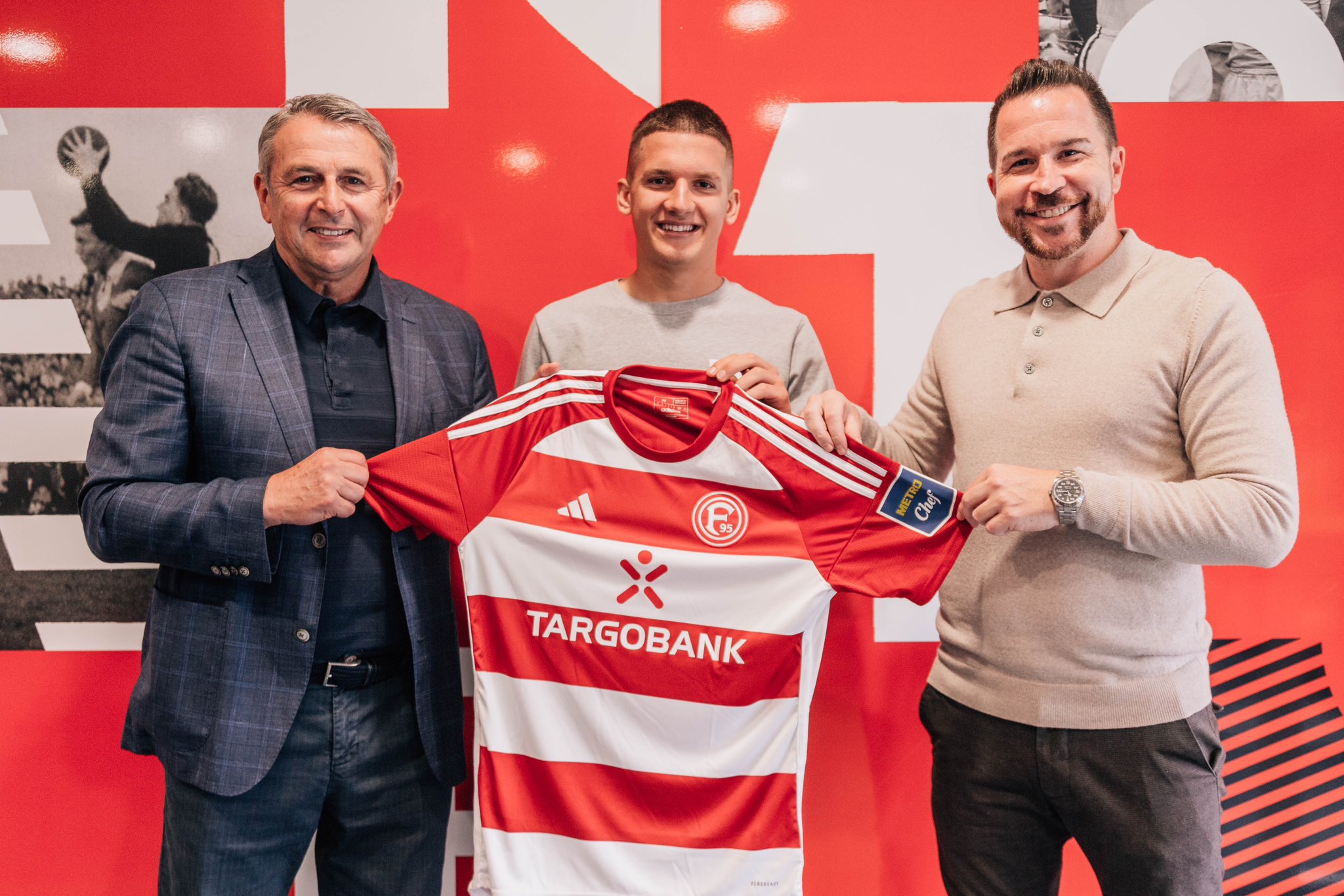 H Φορτούνα Ντίσελντορφ ανακοίνωσε τον δανεισμό του Τζόλη