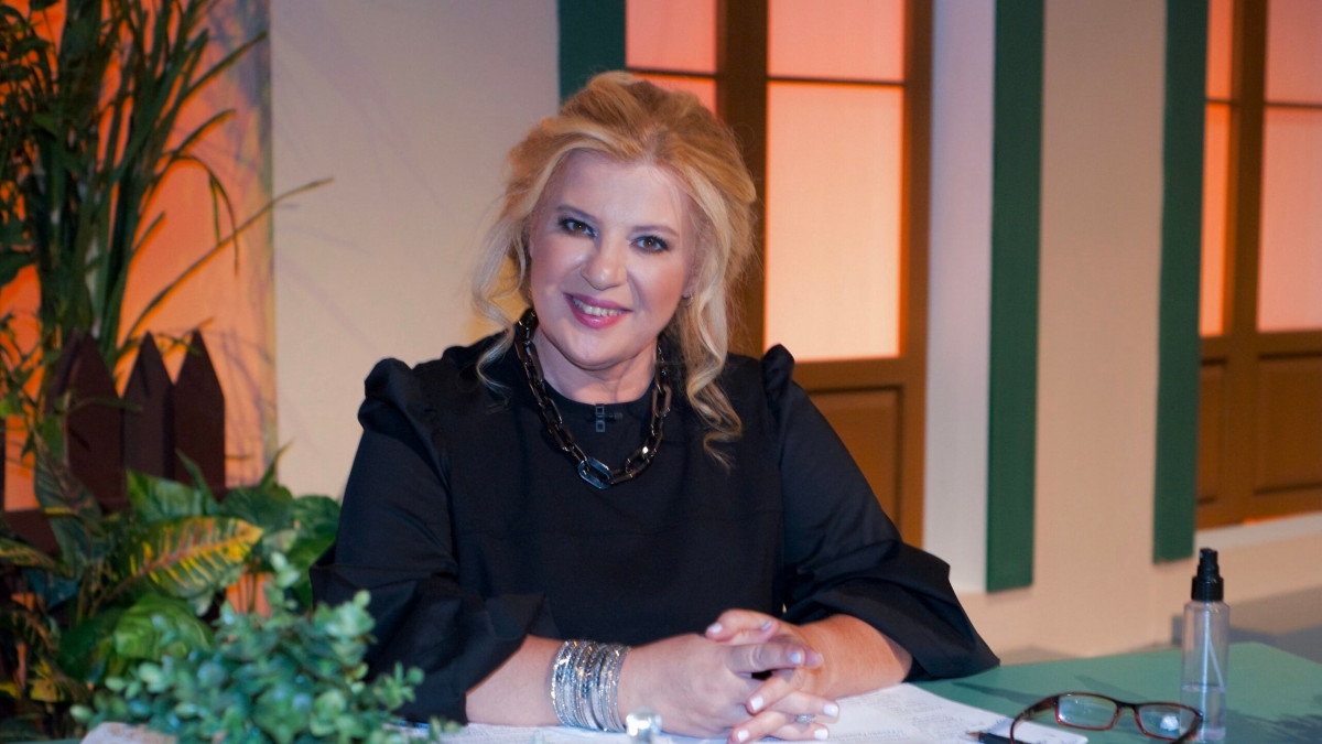 Αθηνά Καμπάκογλου: Μου έκαναν ερωτικό κάλεσμα