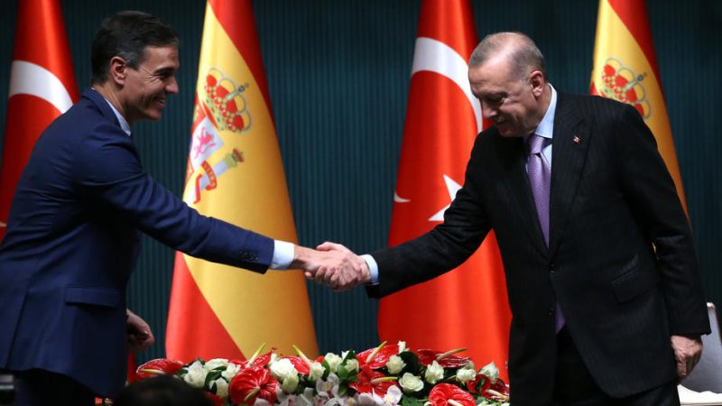 Η ισπανική προεδρία στρώνει τον ευρωπαϊκό δρόμο της Τουρκίας