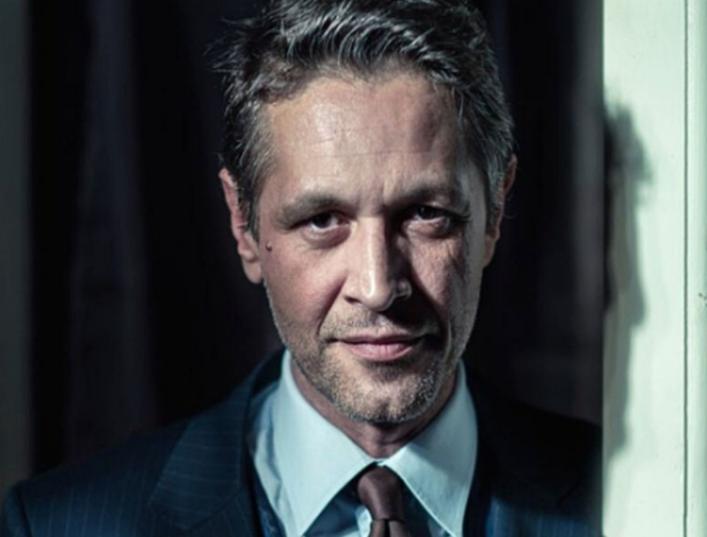 Οι Πανθέοι: Ο Αιμίλιος Χειλάκης θα υποδυθεί τον «Ανδρέα Πανθέο» στη νέα σειρά – O ρόλος (ΦΩΤΟ)