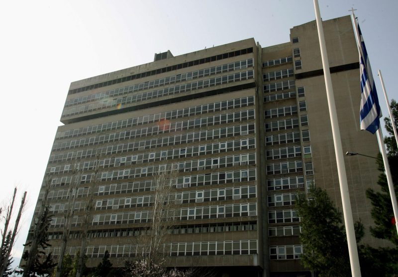 «Δεν υπάρχουν τέτοιες καταγγελίες» απαντούν στην Κατεχάκη στα περί σεξουαλικών παρενοχλήσεων στην ΕΛΑΣ