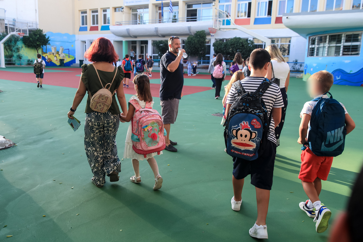 Το πρώτο κουδούνι για 231.000 μαθητές στην Κ. Μακεδονία