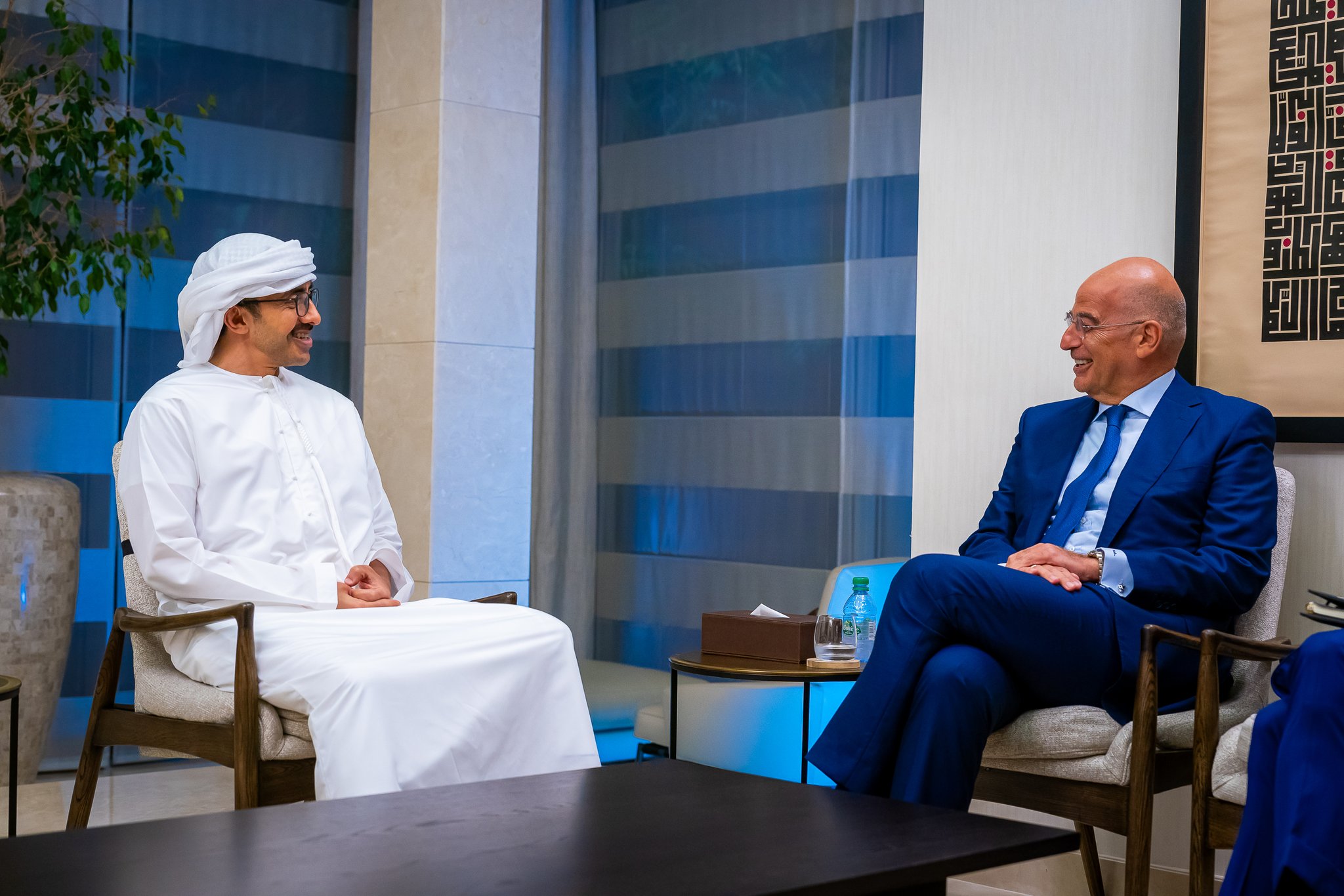 Συνάντηση Δένδια με τον ΥΠΕΞ των Ηνωμένων Αραβικών Εμιράτων