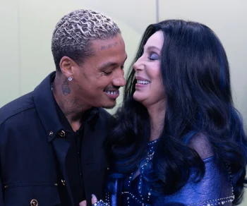 Cher: Επανασύνδεση για τη σούπερ σταρ με τον σύντροφό της