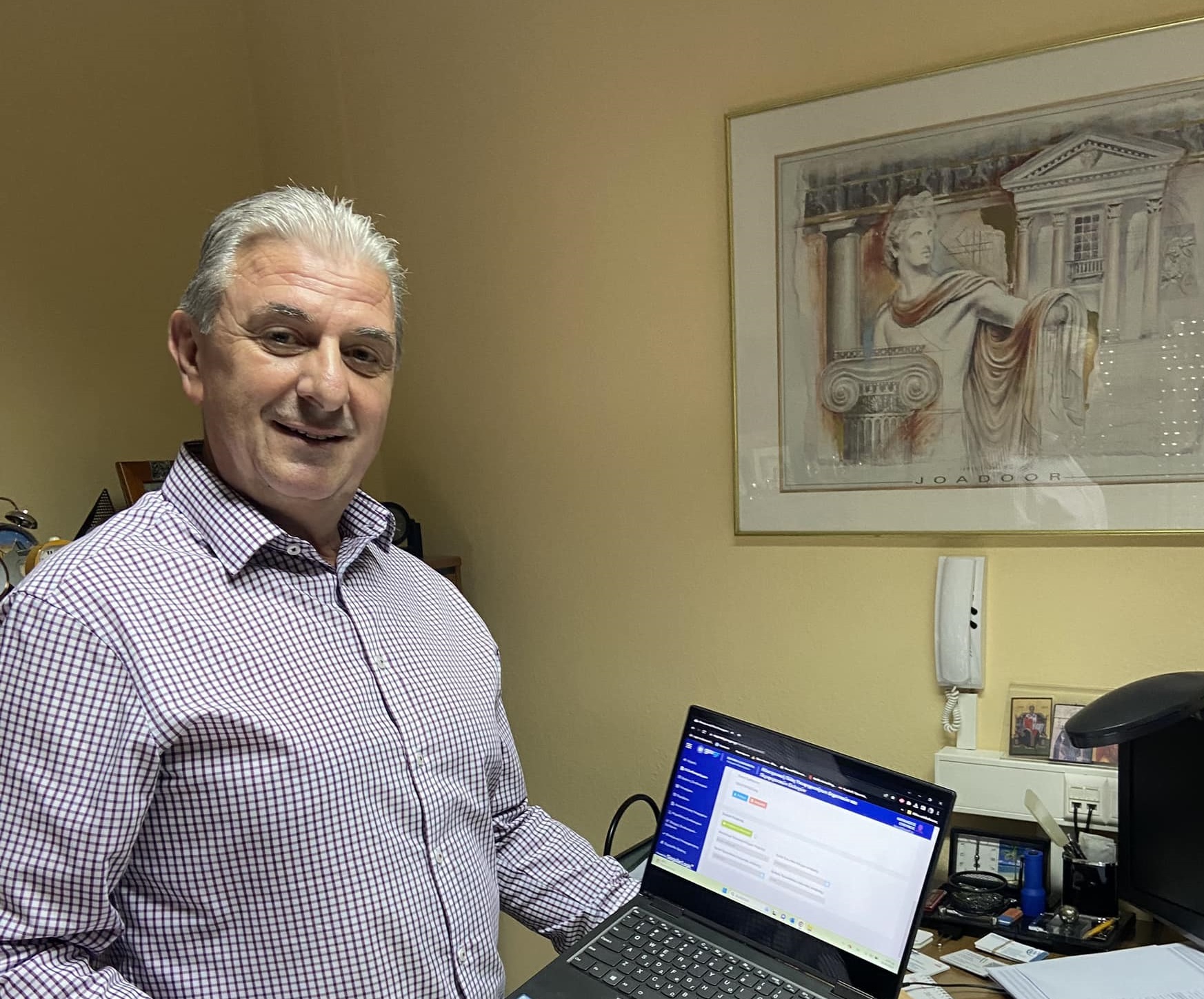 Ο Ευθύμης Καρανάσιος έμπειρος πολιτικός, πρώην βουλευτής της ΝΔ, αποφάσισε να μεταβεί στον αυτοδιοικητικό στίβο