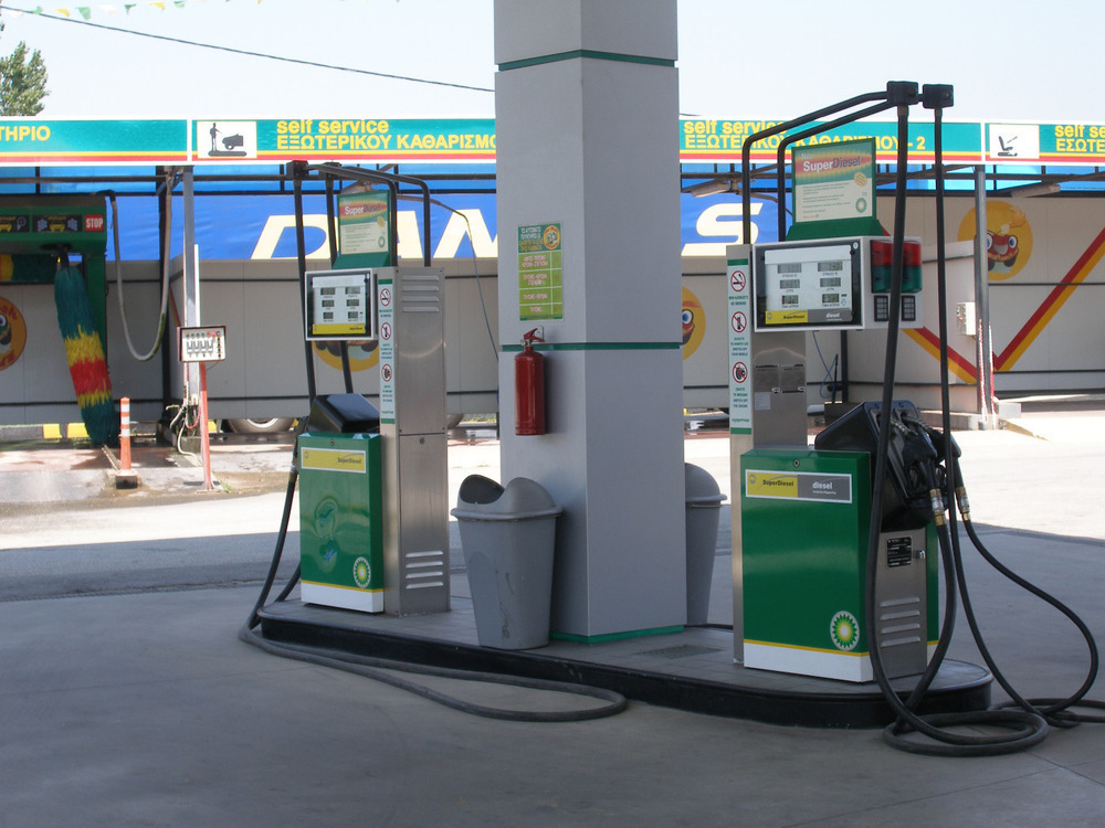 Θεσσαλονίκη: Διέρρηξαν το πρατήριο καυσίμων του προέδρου βενζινοπωλών (Video)