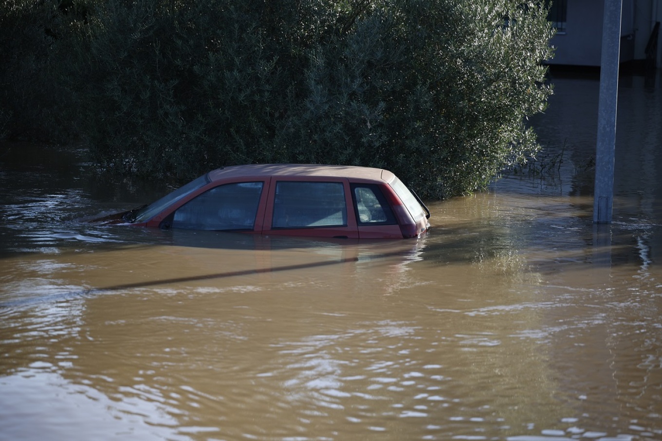 Κακοκαιρία Elias: Μήνυμα του «112» για εκκένωση του χωριού Σωτήριο στη Λάρισα