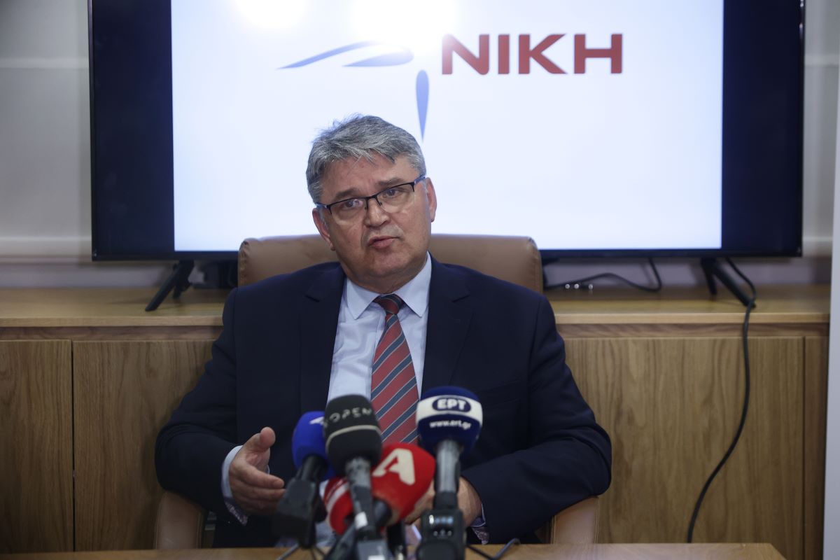 Νατσιός: Προαιρετική ζητά να είναι η έκδοση των νέων ταυτοτήτων