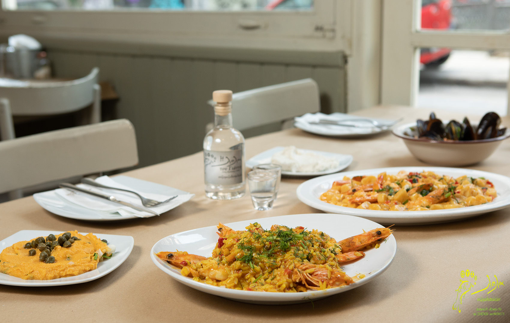 Ουζερί Λόλα: Εκλεκτοί ψαρομεζέδες από το 1988 μέχρι σήμερα στην καρδιά της Θεσσαλονίκης