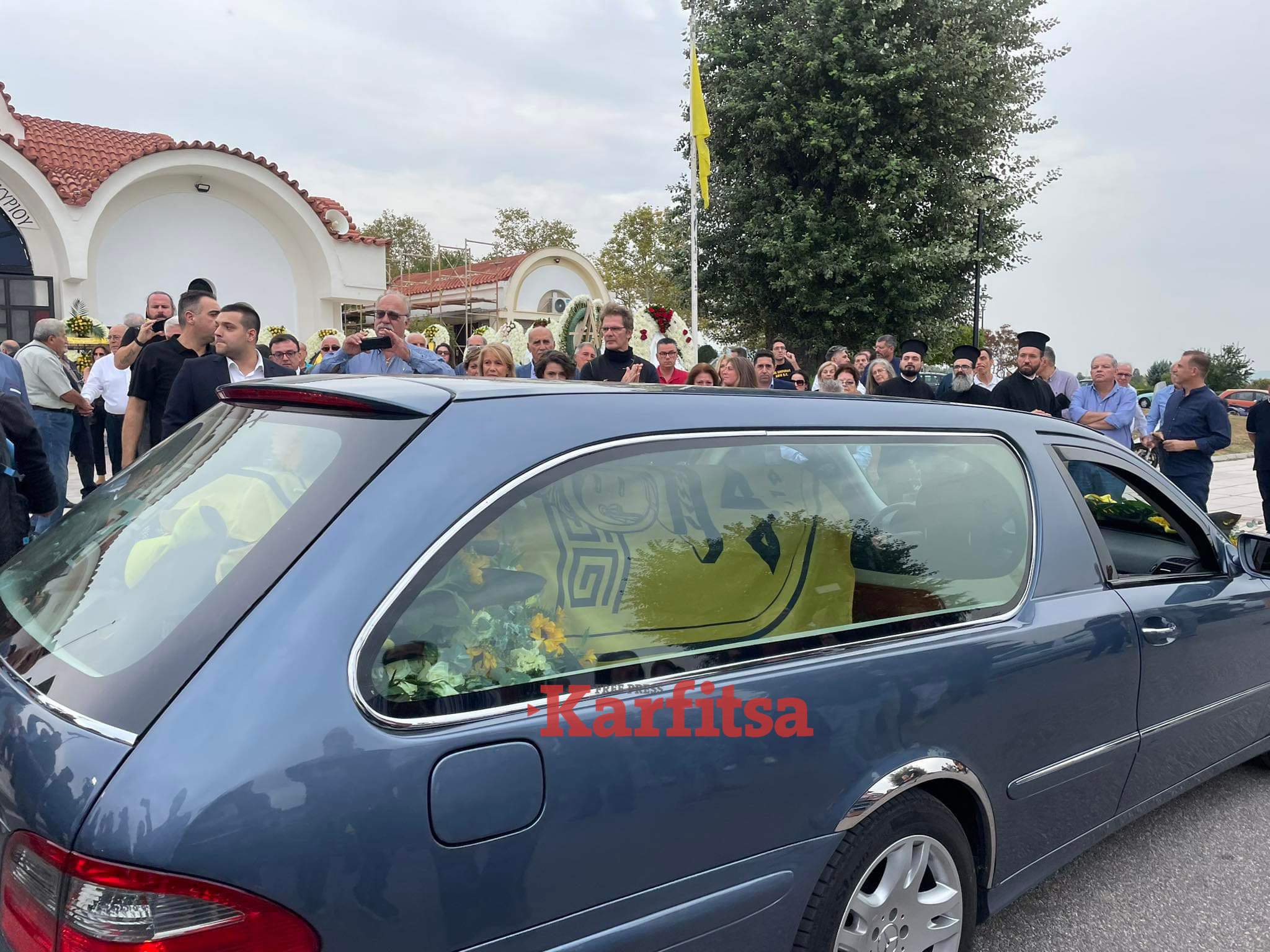 Θεσσαλονίκη: Έφτασε η σορος του Γιάννη Ιωαννίδη στον Ιερό Ναό Αναστάσεως του Κυρίου στη Θερμή (ΦΩΤΟ+Video)