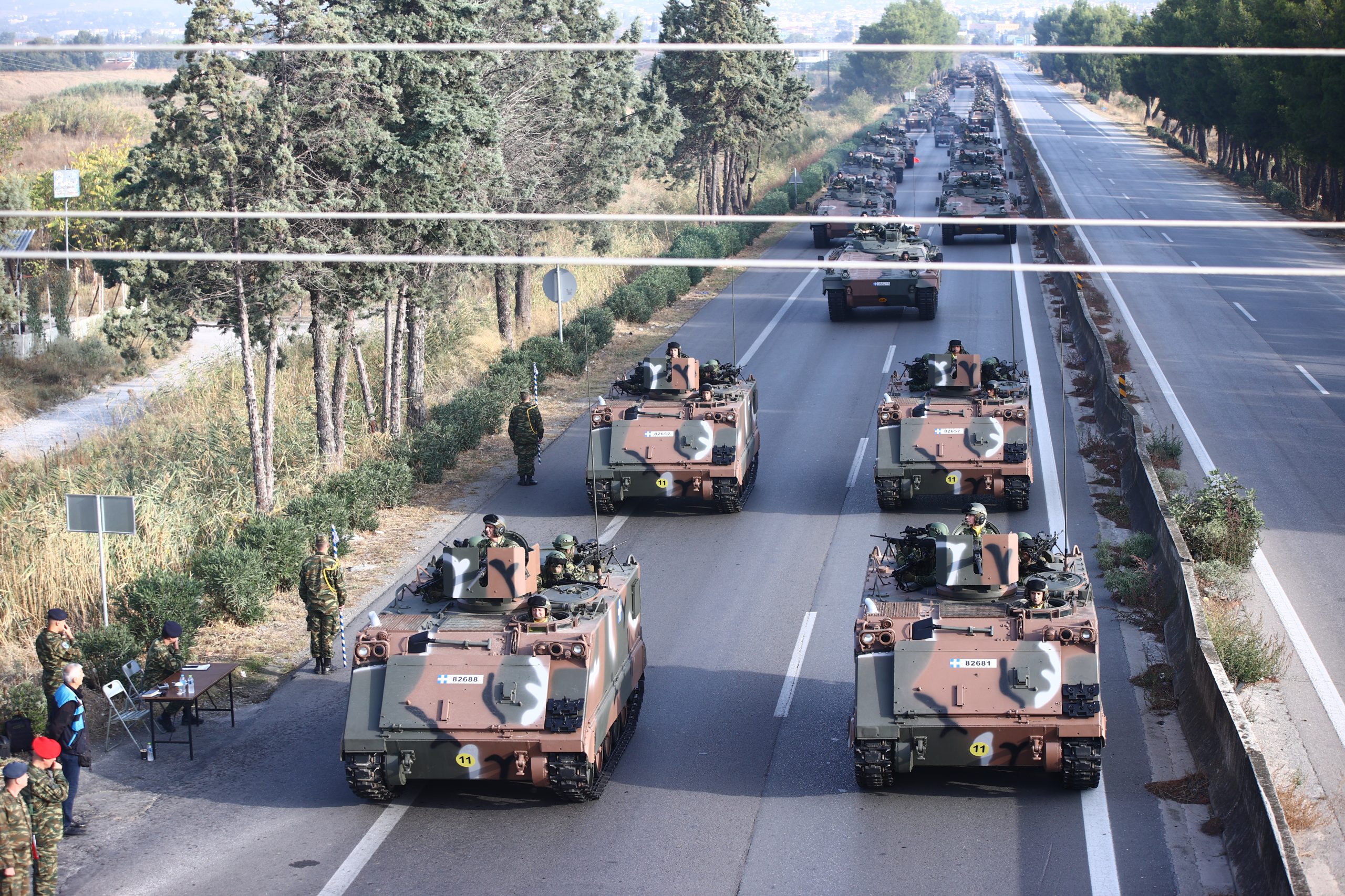 Θεσσαλονίκη: Ξεκίνησε η δοκιμαστική παρέλαση για την 28η Οκτωβρίου – Κλειστή η Μουδανιών (ΦΩΤΟ)