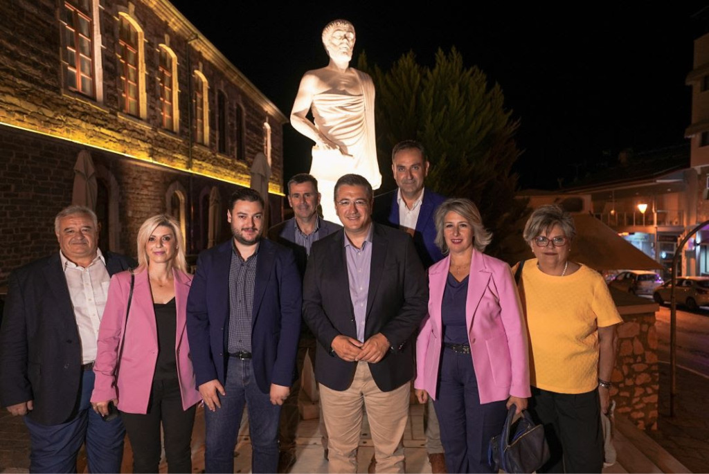 Επίσκεψη Τζιτζικώστα στη Χαλκιδική – «Χτίζουμε την τουριστική περίοδο των 12 μηνών και των 365 ημερών τον χρόνο»