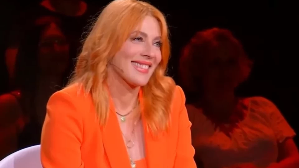 Σμαράγδα Καρύδη: «Είμαι συγκεντρωτική, είμαι σπαστική, κουράζω ακόμα τον εαυτό μου»