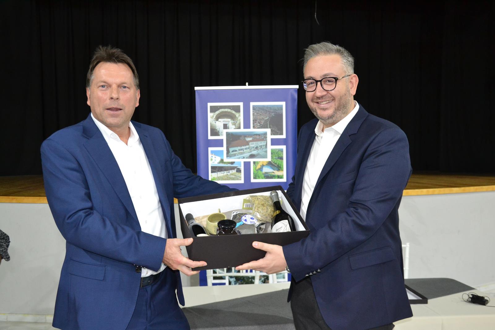 Θεσσαλονίκη: Οι Δήμοι Ωραιοκάστρου και Detmold (Γερμανία) γιόρτασαν 10 χρόνια αδελφοποίησης