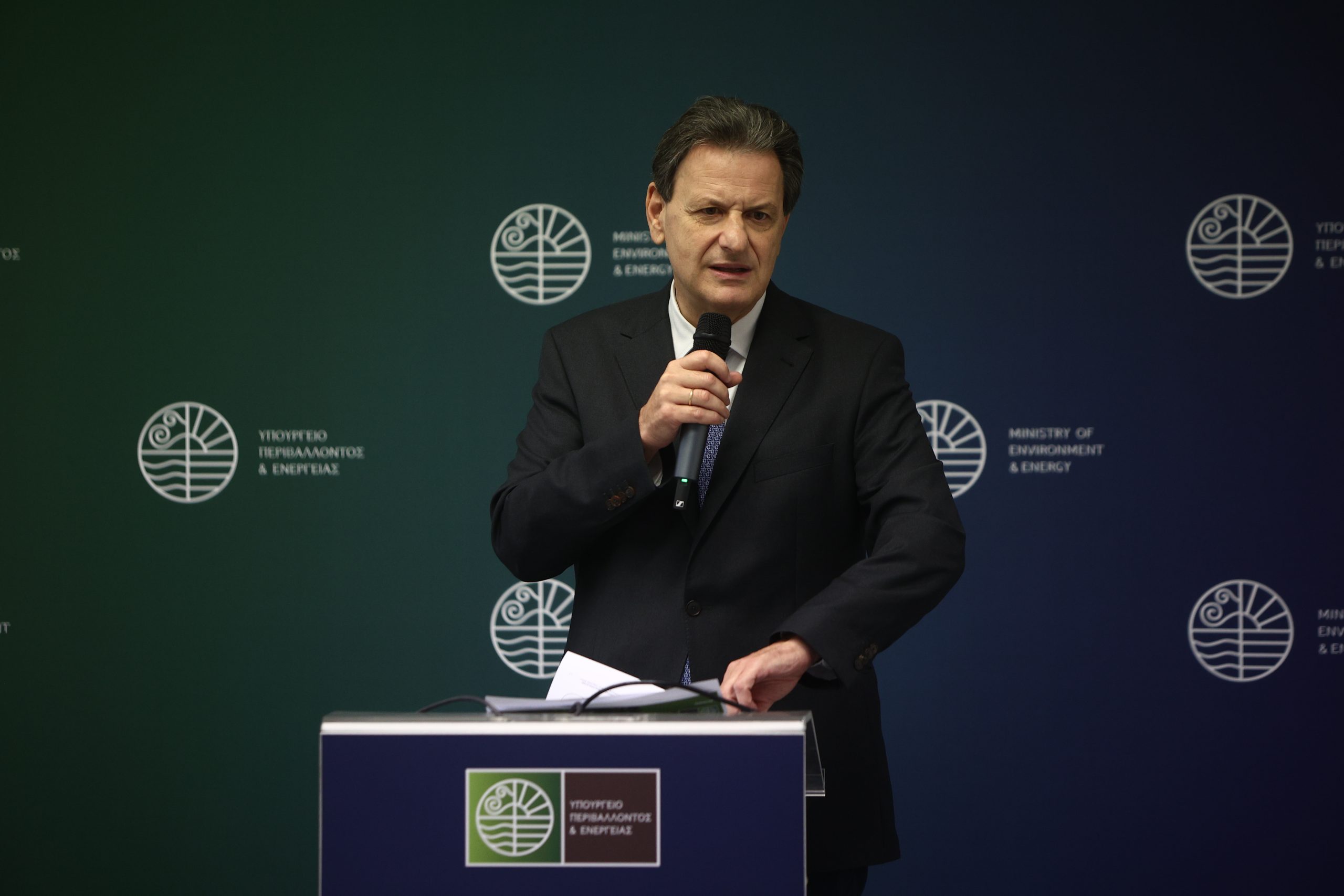 Θ. Σκυλακάκης: Έκτακτη ενίσχυση σε 1,2 ενεργειακά ευάλωτους καταναλωτές που θερμαίνονται με ρεύμα