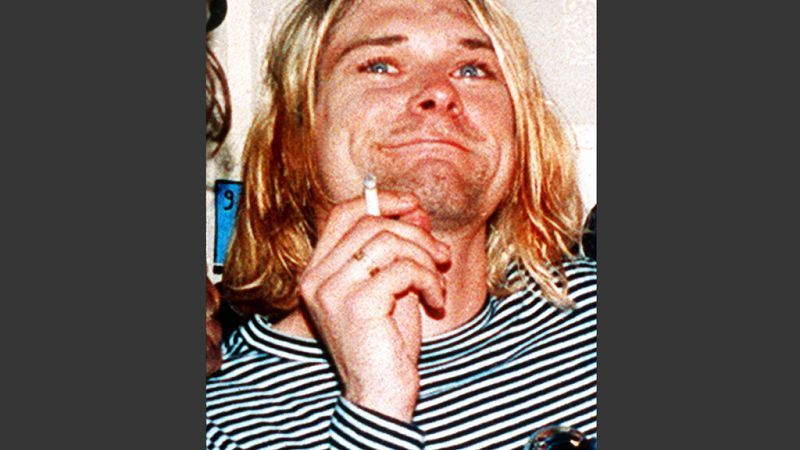 Πόσο δημοπρατήθηκε η αγαπημένη κιθάρα του Curt Cobain (Video)