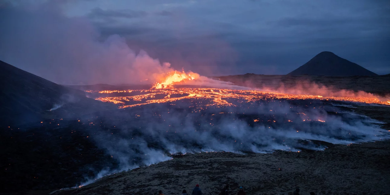 «Συναγερμός» στην Ισλανδία: Κηρύσσει κατάσταση έκτακτης ανάγκης λόγω απειλής ηφαιστειακής έκρηξης (Video)