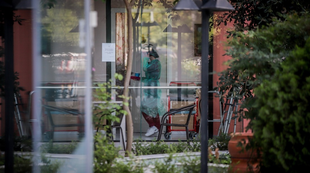 Θεσσαλονίκη – Κορονοϊός:  Τι οδήγησε στον θάνατο 28 ηλικιωμένους- τρόφιμους της «Αγίας Κυριακής»  
