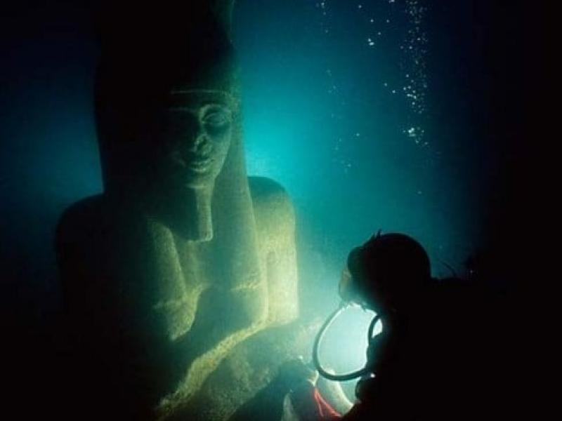 Η πόλη που βυθίστηκε πριν από 2.400 χρόνια και μπορεί να είναι η χαμένη Ατλαντίδα! (Video)