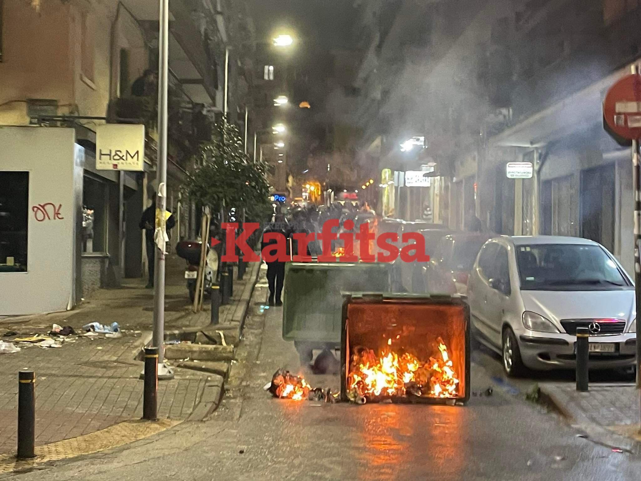 Θεσσαλονίκη: Επεισόδια μετά την πορεία για την επέτειο του Αλ. Γρηγορόπουλου (ΦΩΤΟ+Video)