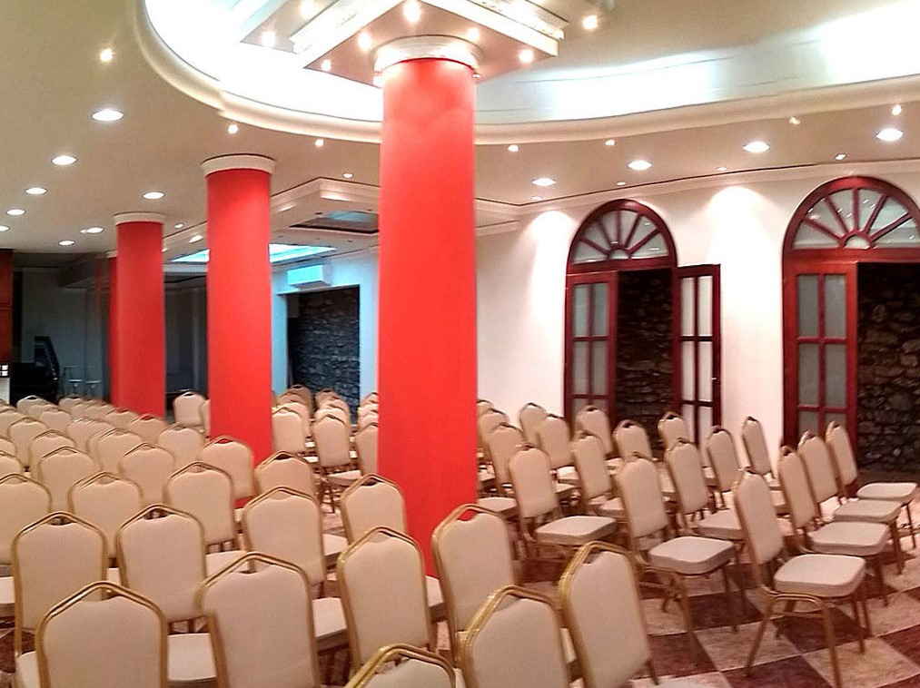 THE MEETING POINT: Ένας λειτουργικός χώρος εκδηλώσεων