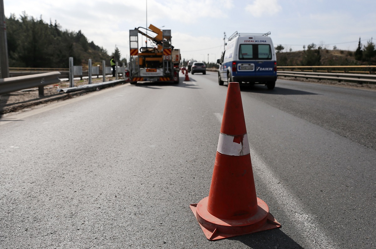 Εργασίες στην 27η Επαρχιακή Οδό Θεσσαλονίκης – Ν. Μηχανιώνας