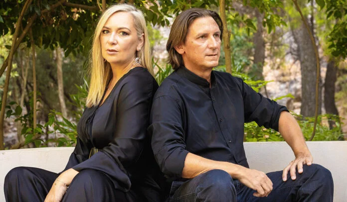 Ρίτα Αντωνοπούλου – Γιάννης Μπελώνης: «Όλες του κόσμου οι φωνές», στο θέατρο Αυλαία στη Θεσσαλονίκη