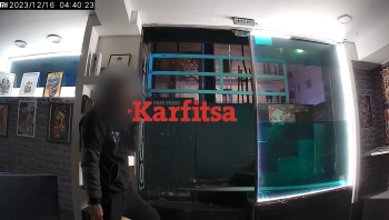 Θεσσαλονίκη: Μπήκαν να κλέψουν σε tattoo studio στην Τσιμισκή και πήραν μέχρι και αναπτήρες – Αποκλειστικό Video της Karfitsa