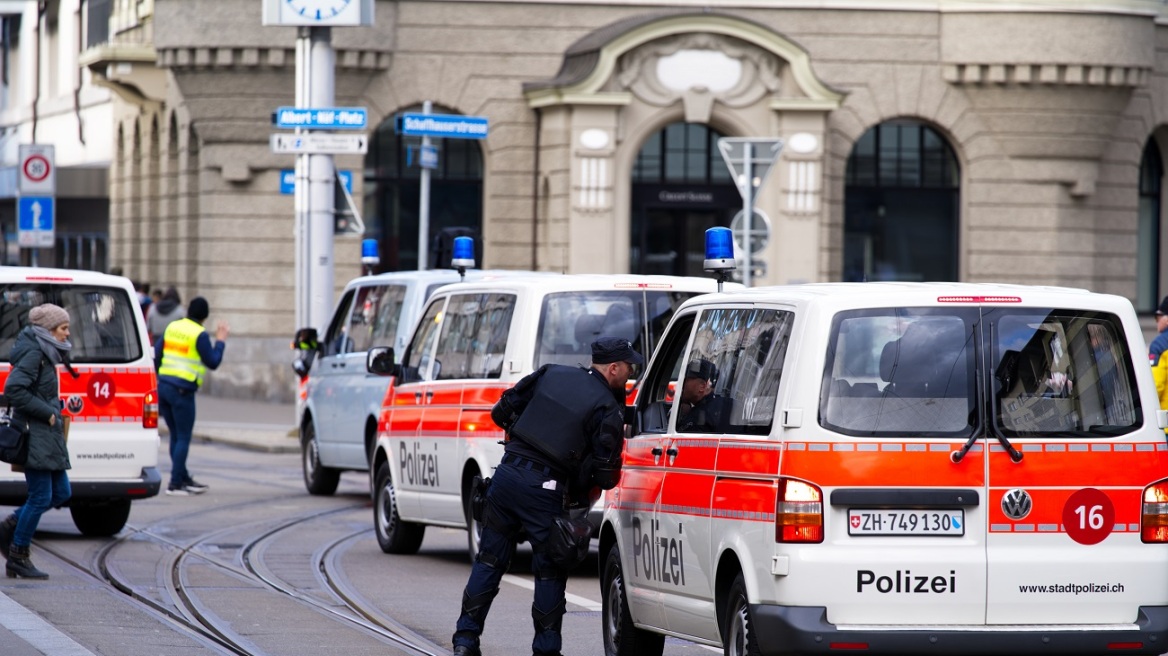 Ελβετία: Δύο νεκροί από επίθεση ενόπλου – Ανθρωποκυνηγητό για τον εντοπισμό του δράστη