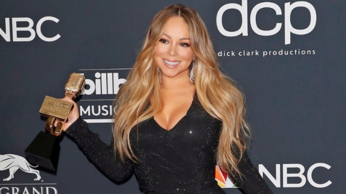 Το δώρο που έλαβε η Μαράια Κάρεϊ από τη Μπάρμπρα Στρέιζαντ