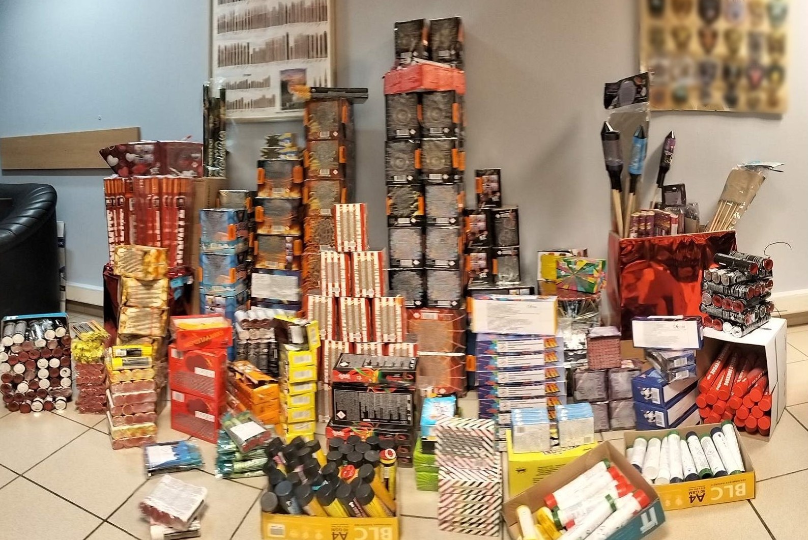 Θεσσαλονίκη: Κατασχέθηκαν περισσότερα από 2.500 πυροτεχνικά είδη – Μία σύλληψη