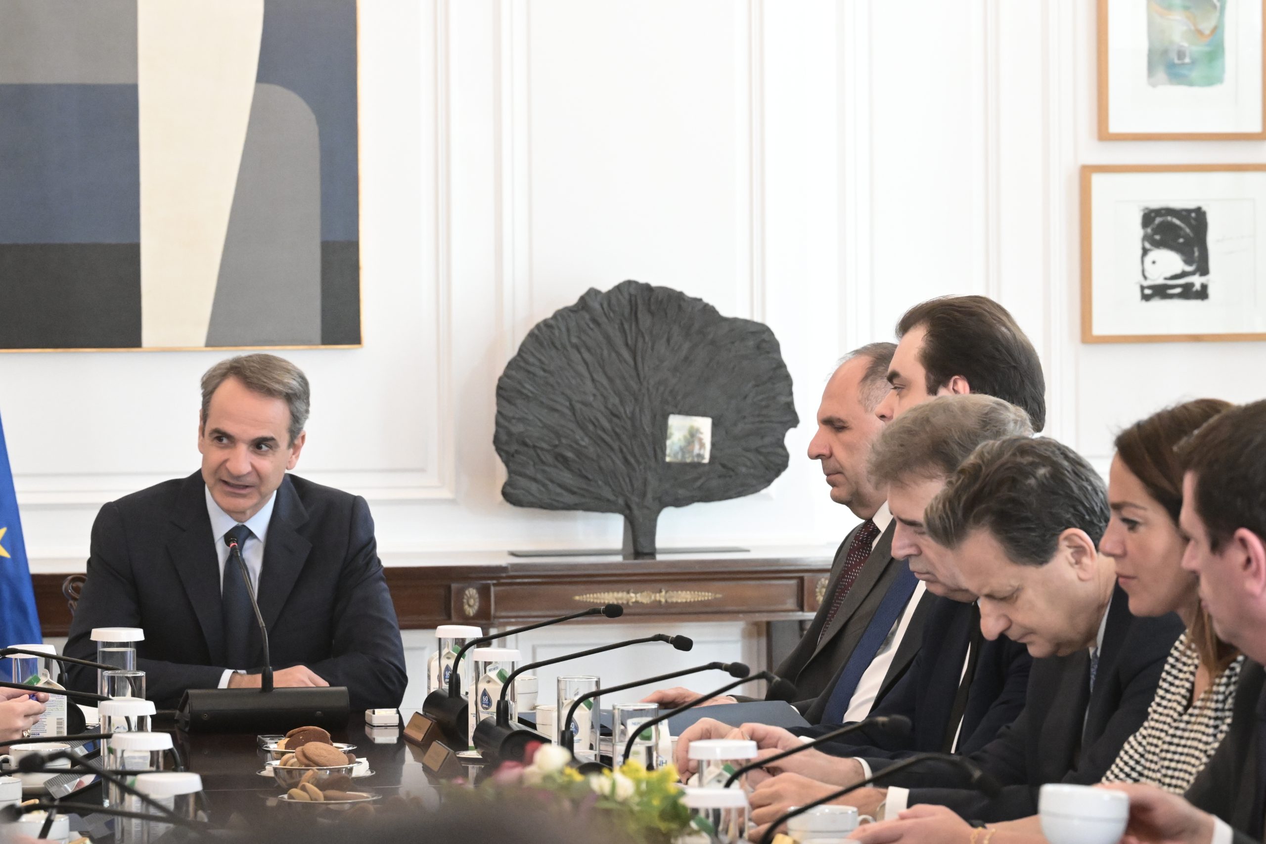 Κ. Μητσοτάκης: Κλείνουμε την πόρτα  παρανομία – Αύριο ανακοινώσεις για καταπολέμηση της ακρίβειας