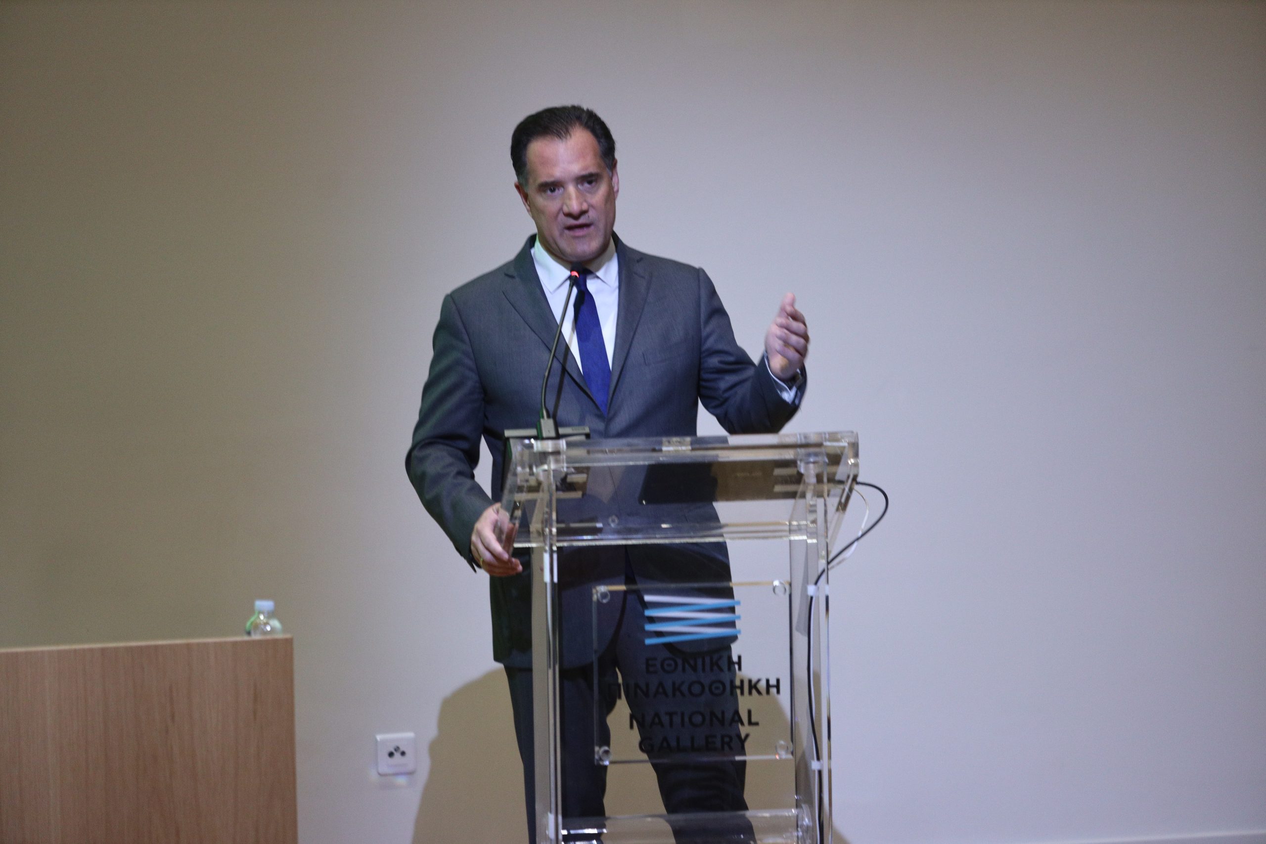 Άδ. Γεωργιάδης προς διοικητές νοσοκομείων: «Σας σέβομαι απεριόριστα – Σας βλέπω ως συνεργάτες»