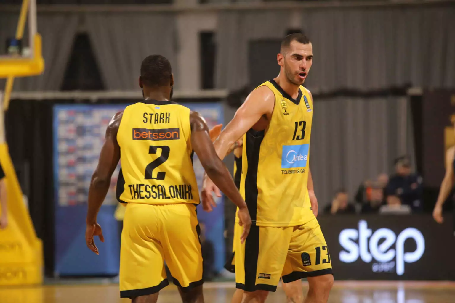 Κλουζ – Άρης 90-74: Κακή εμφάνιση και ήττα για τους Θεσσαλονικείς στη Ρουμανία για το Eurocup