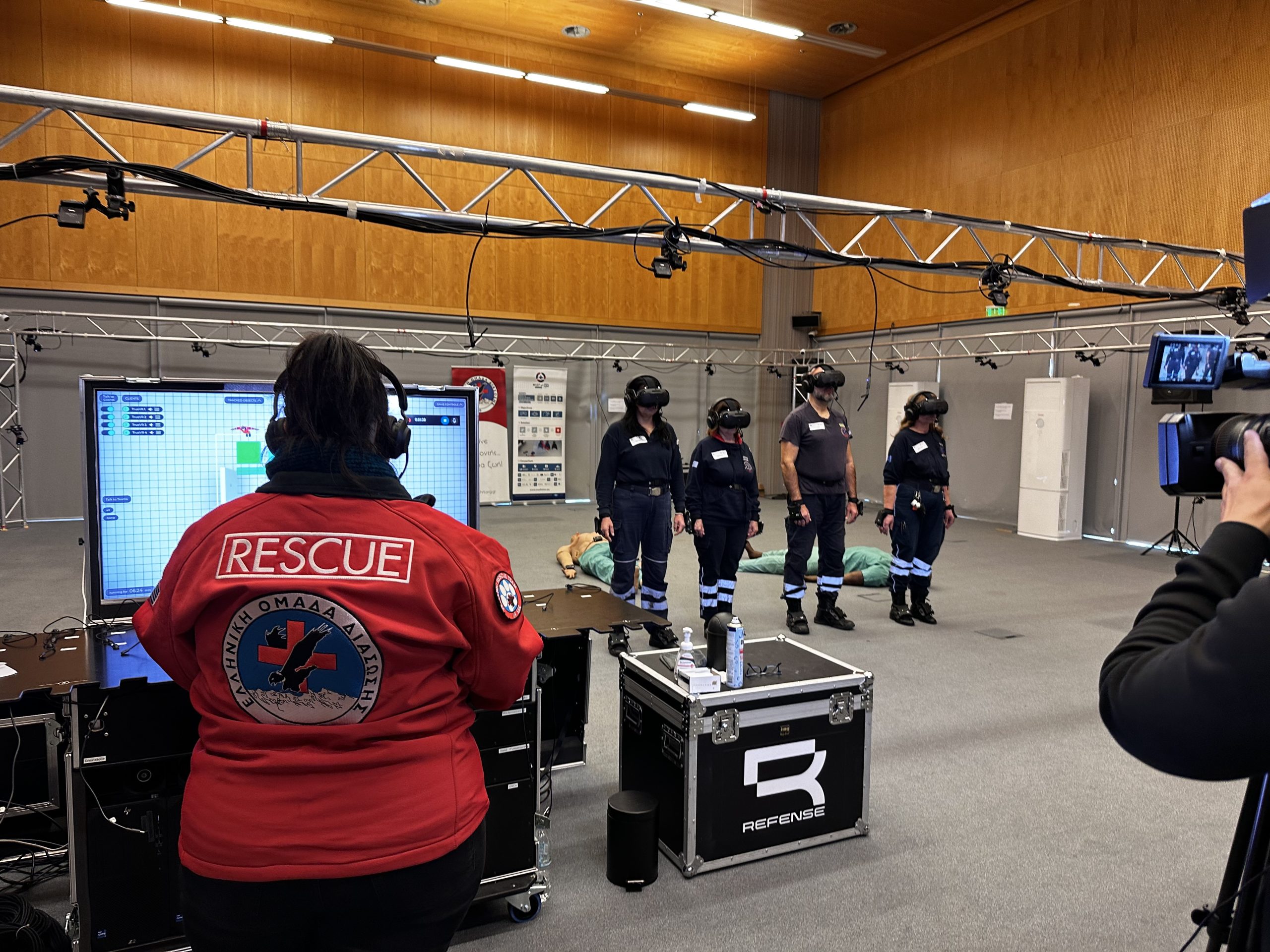 Θεσσαλονίκη: Άσκηση εκπαίδευσης των διασωστών της ΕΟΔ στη χρήση της πρωτοποριακής τεχνολογίας μεικτής πραγματικότητας με αισθητήρες