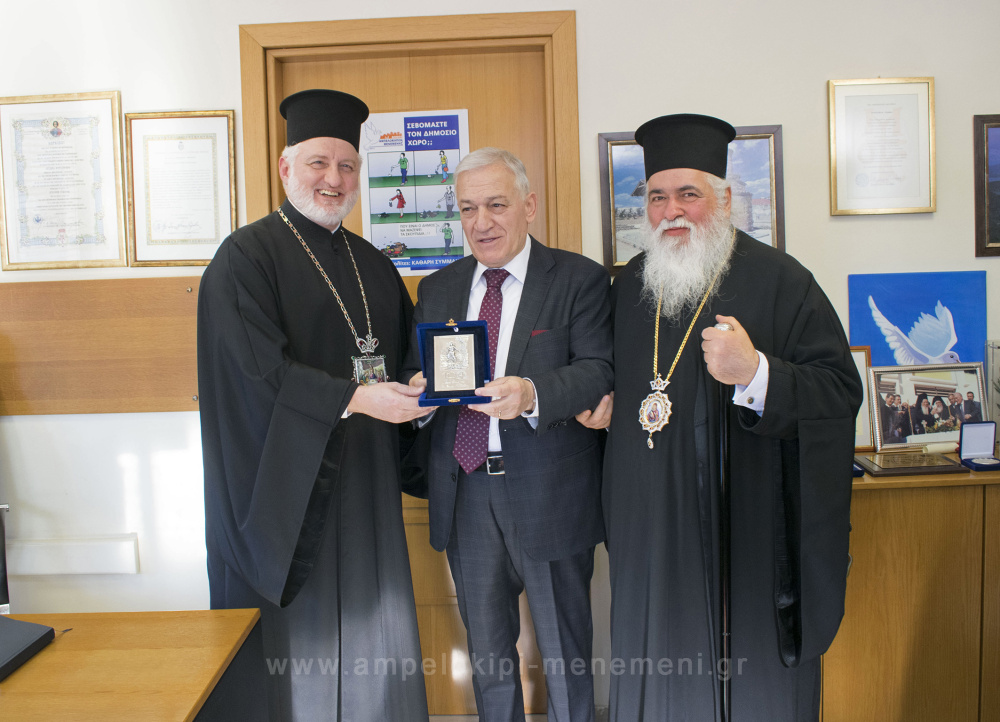 Θεσσαλονίκη: Ελπιδοφόρος σε Λ. Κυρίζογλου: «Είσαστε από τους λίγους που δίνουν αξία στο αξίωμα που κατέχουν»