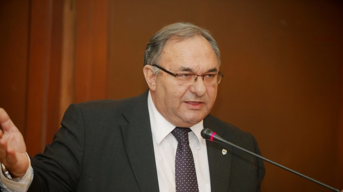 Νέα Δημοκρατία: Ο Δημήτρης Καλογερόπουλος καταλαμβάνει την έδρα του Μιλτιάδη Βαρβιτσιώτη