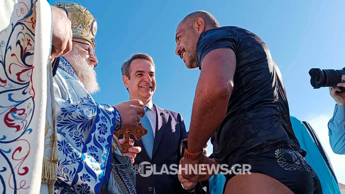 Κ. Μητσοτάκης: Το φως των Θεοφανίων στέλνει ισχυρό μήνυμα ελπίδας – Ατενίζουμε το μέλλον με αισιοδοξία (ΦΩΤΟ+Video)