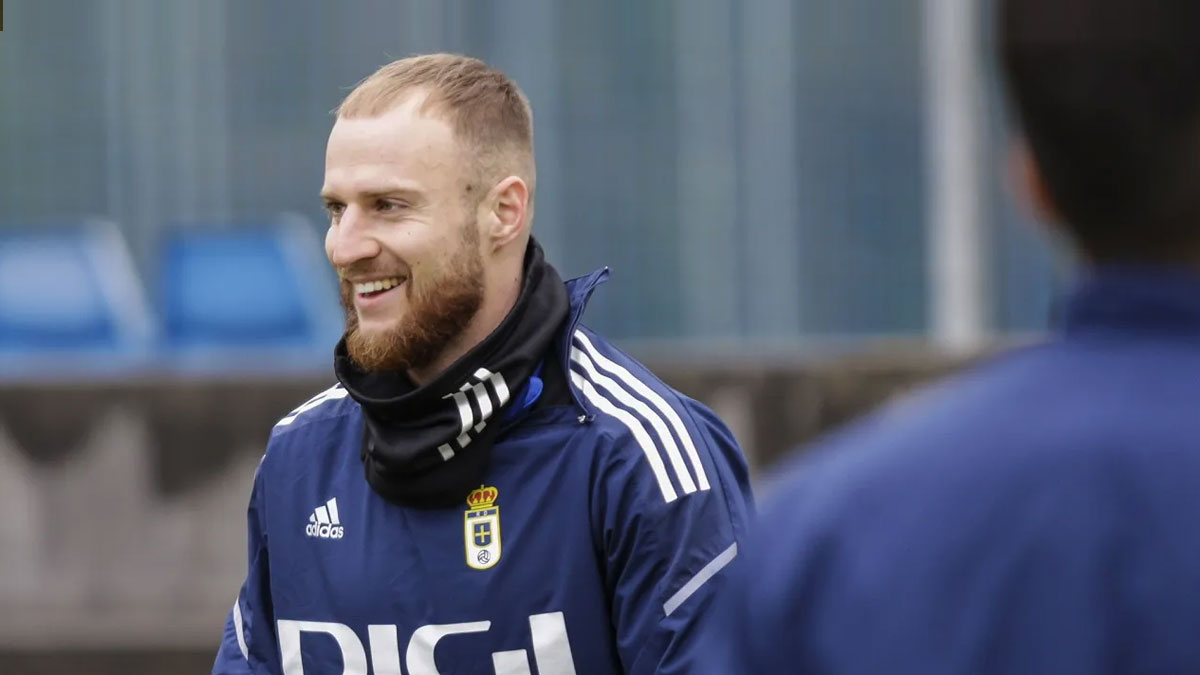 Άρης: Τσεκάρει Κορνού για το αριστερό άκρο της άμυνας