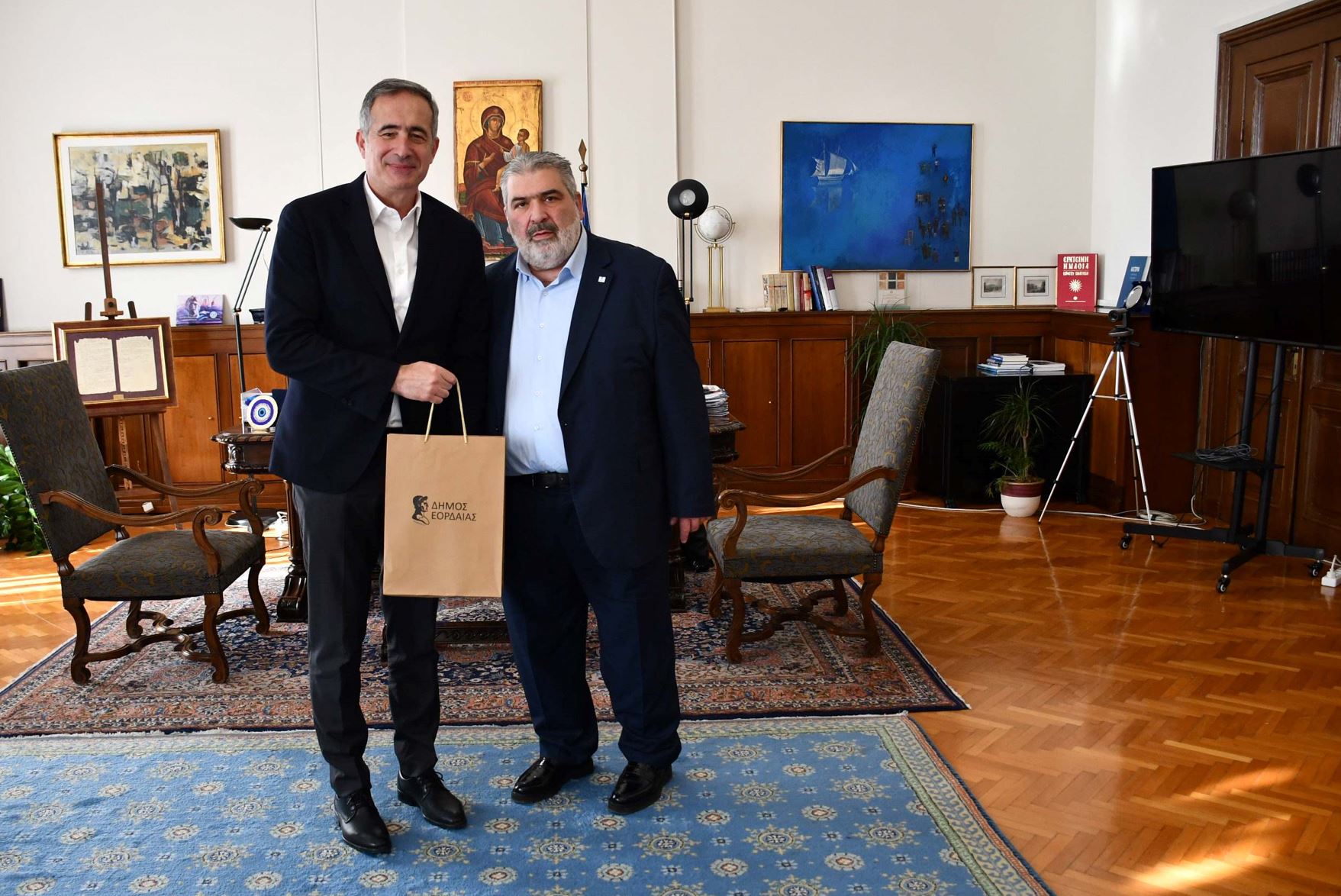Θεσσαλονίκη: Συνάντηση Κωνσταντινίδη με τον δήμαρχο Εορδαίας – «Το 2024 θα είναι χρονιά έργων και επενδύσεων στην περιοχή»