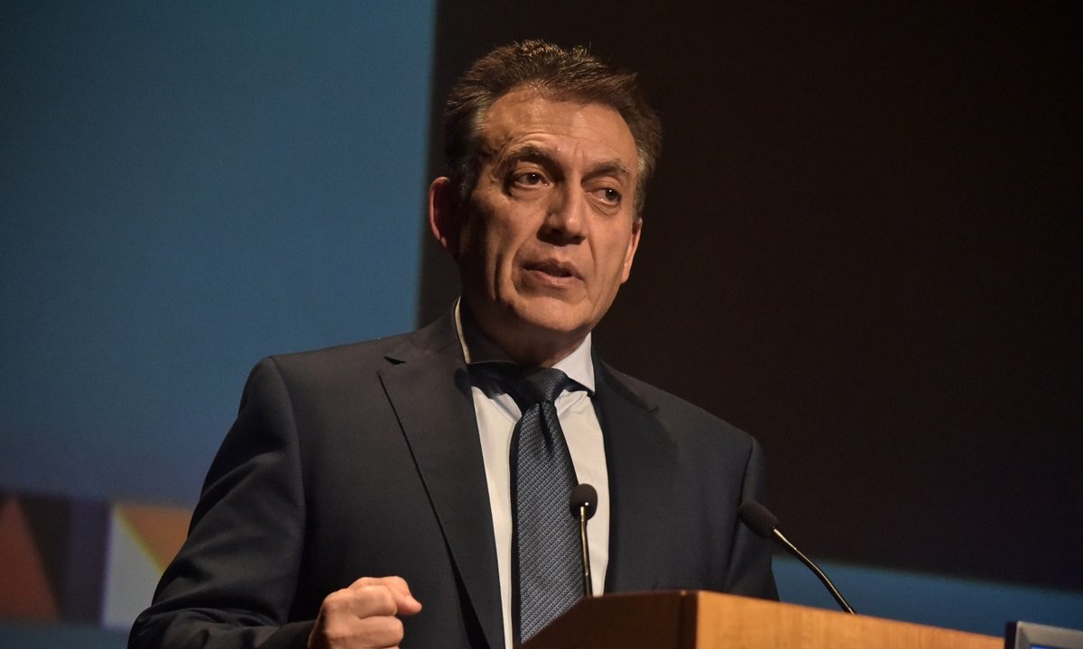 Γιάννης Βρούτσης: «Τα γήπεδα ανοίγουν στις 12 Φεβρουαρίου»