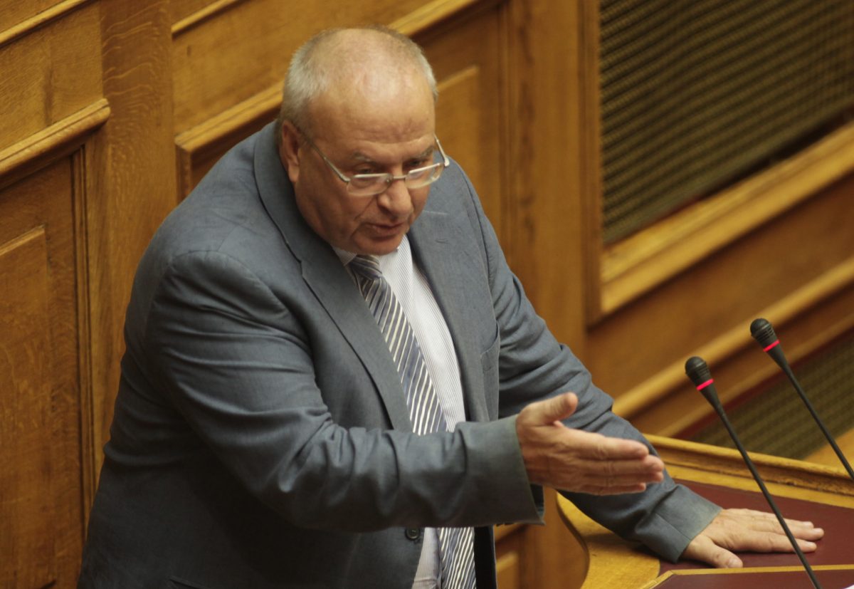 Πέθανε ο πρώην βουλευτής και υπουργός του ΠΑΣΟΚ Λεωνίδας Γρηγοράκος