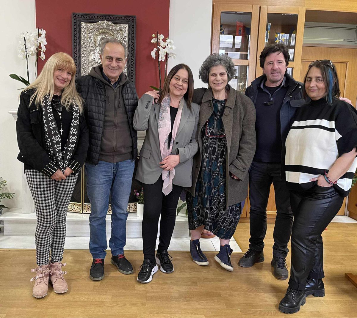 Θεσσαλονίκη: Η Καλαμαριά του Μίκη στη συνάντηση της Χρύσας Αράπογλου με τη Μαργαρίτα Θεοδωράκη